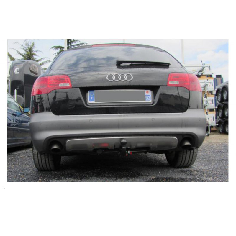 Фаркоп (ТСУ) Audi A6 Allroad 2012 -..., оригинальный, съемный шар WESTFALIA