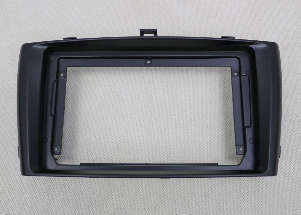 Braim Рамка Toyota Avensis 2011-2015/9дюйм