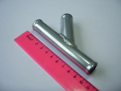 Трубка тройник 18*18*18мм, металл, угол-70гр, шт